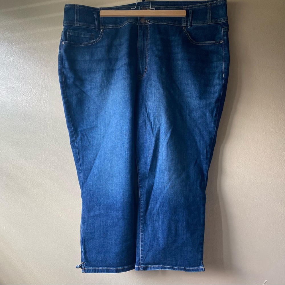 Lane Bryant Cropped Capri Jeans